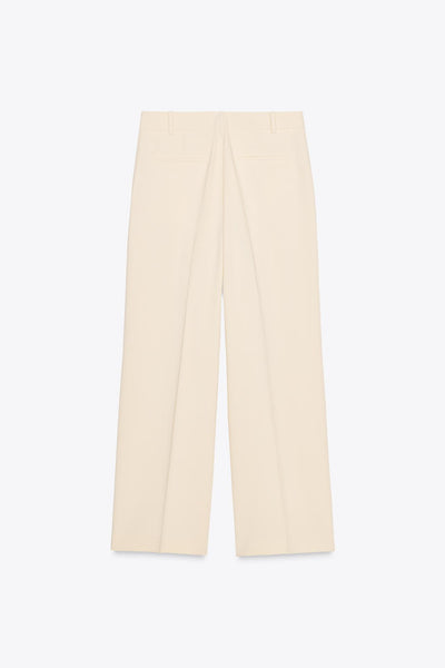 CALÇA LARGA COM PREGAS