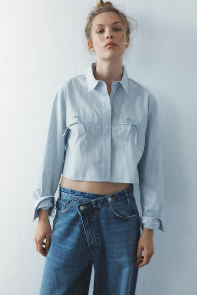 CAMISA COM LAÇOS