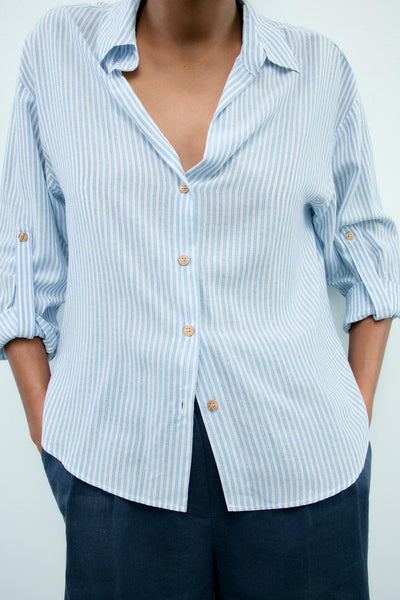 CAMISA DE LISTRAS COM FIO METALIZADO