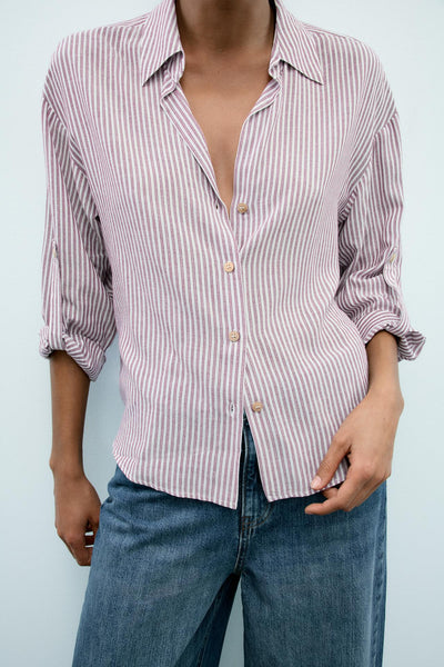 CAMISA DE LISTRAS COM FIO METALIZADO