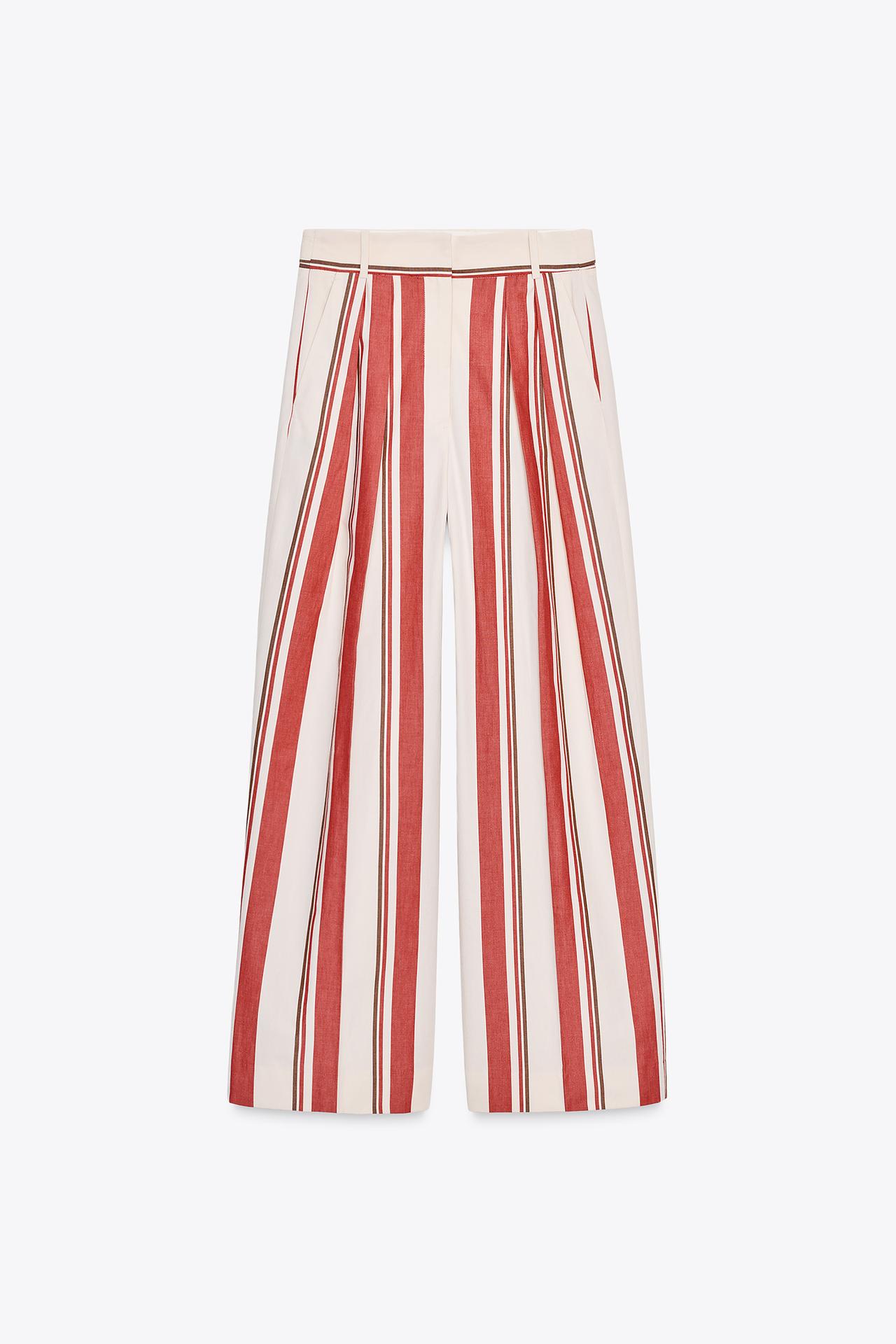 CALÇA LISTRADA COM PREGAS