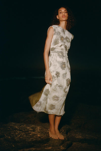 VESTIDO MIDI DE CINTURA DRAPEADA