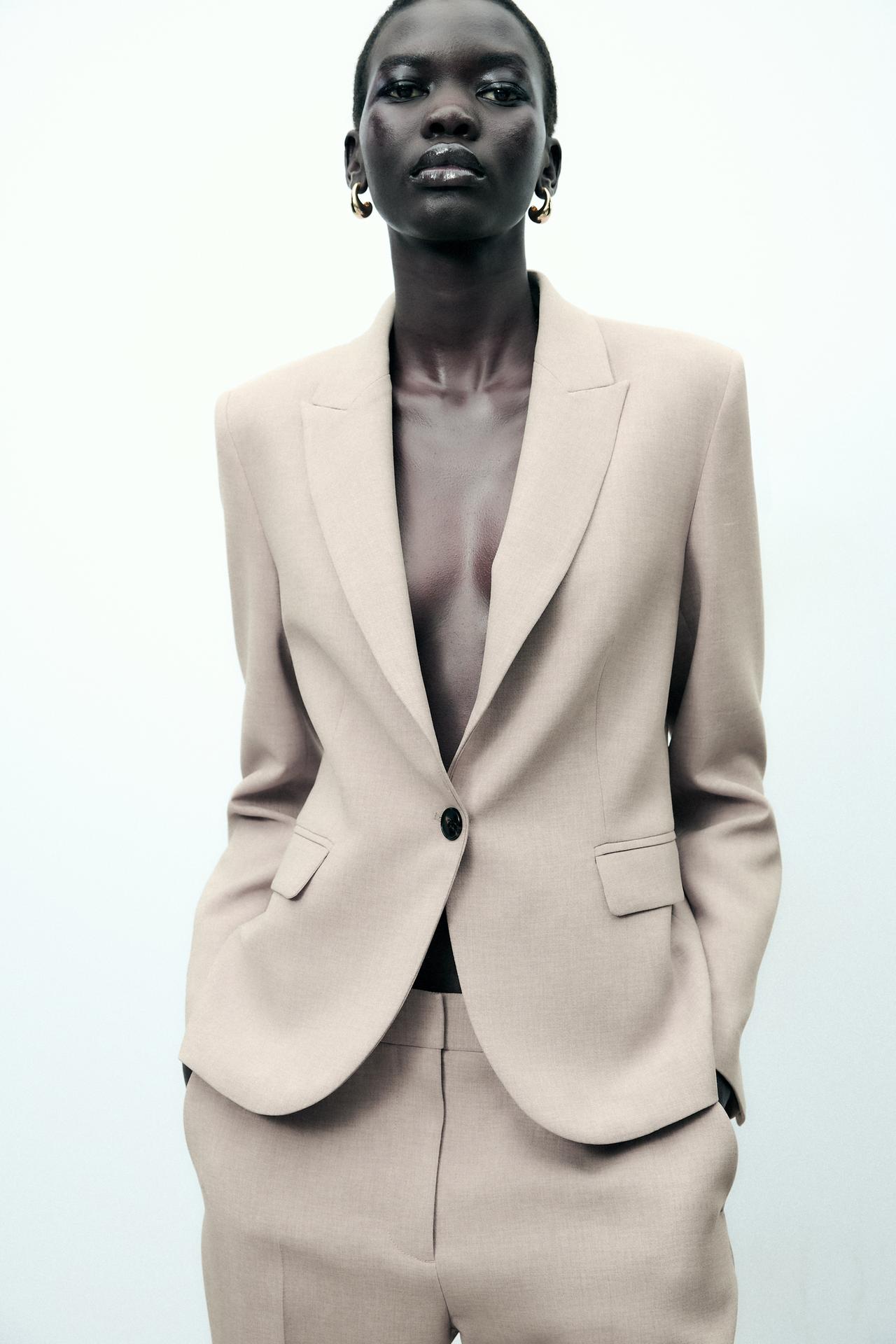 BLAZER DE GOLA COM LAPELA