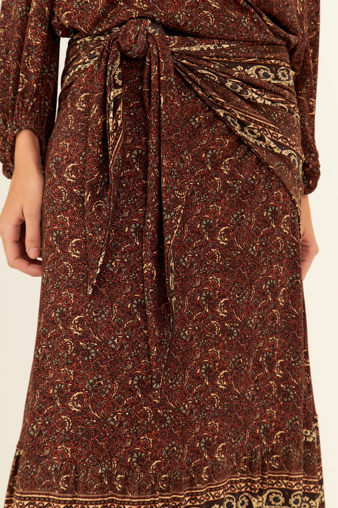 Saia Midi Estampa Oasis