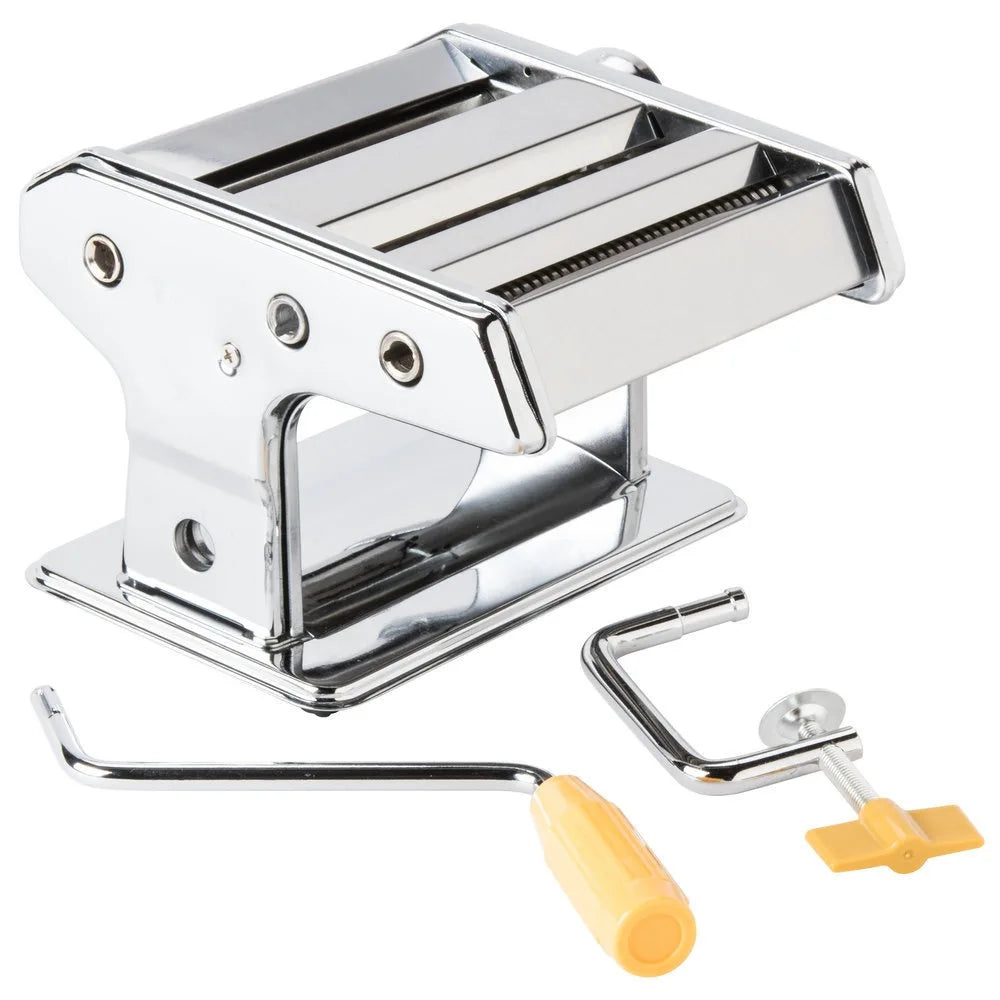 Máquina manual para preparar espaguetes e massas para pastéis e lassagnas.