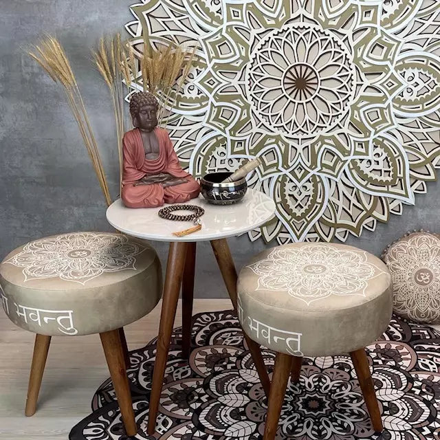 Conjunto 2 Puffs + Mesa