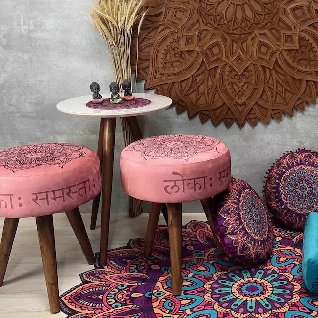 Conjunto 2 Puffs + Mesa